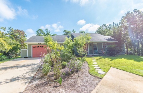 Dune Allen Beach House | Good Times - Newley Remodeled, Near Shops and Restaurants- Dune Allen Beach