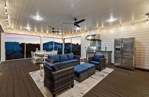 Seacrest Beach House | Grand Pearl: Firepit, Bikes, Resort-Style Community Pool!