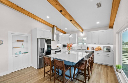 Villa Primera House | Great 4 bedroom, 2.5 bath home on beautiful Pensacola Beach!
