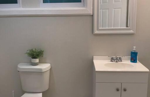 Downtown Apartment | Great location 1/2 block from Duval St - No parking