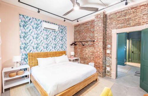 Historic Seaport Hotel | Green Room at the Grand Maloney