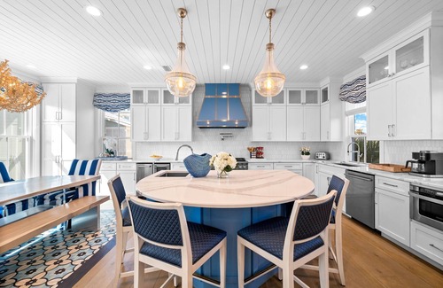 Seaside House | Gulf Front Views | "All Decked Out" Luxurious WaterColor Home | Steps to the Beach Club
