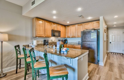 Santa Rosa Beach Condo | Gulf-View with private beach for Couples/Small families, beach chair service!