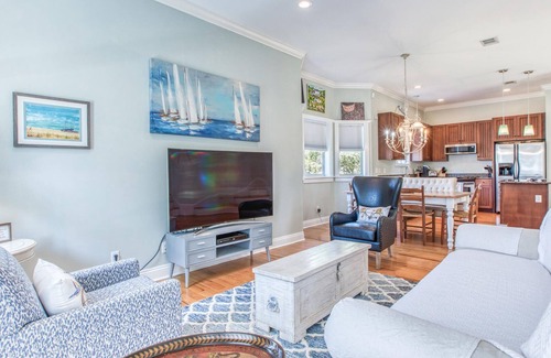 Dune Allen Beach House | Gulf Views, walk to the beach. Private home 4 bedrooms, 4 baths, pool rights