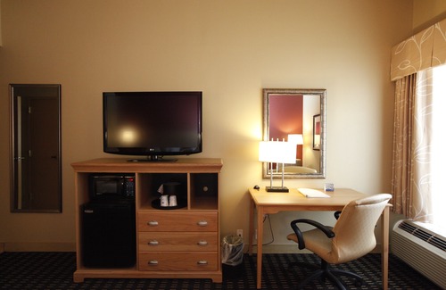 Northeast Pensacola Hotel | Hampton Inn Pensacola-Airport