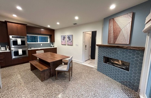 Pensacola House | Heated Pool Home. 7 Mins to the Beach! Arcade. Perfect retreat rain or shine!