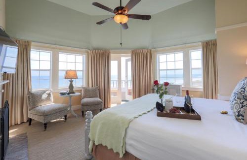 Crystal Beach Resort | Henderson Park Inn