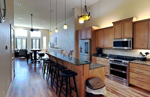 Seville Historic District House | Historic Aragon Executive Apartment