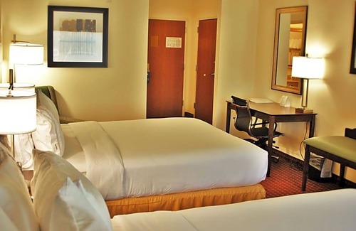 De Funiak Springs Hotel | Holiday Inn Express Defuniak Springs, an IHG Hotel