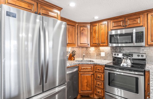 Holiday Isle Condo | Holiday Surf Unit 506 Gorgeous covers it
