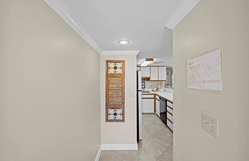 Holiday Isle Condo | Holiday Surf Unit 523