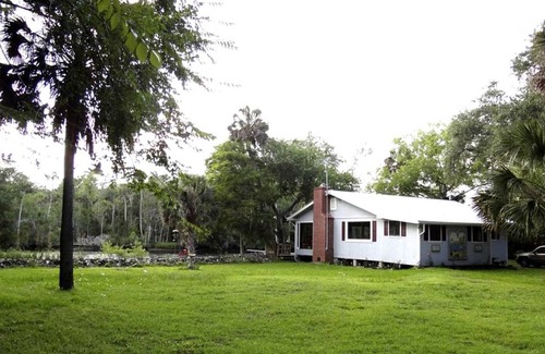 Lamont House | House ∙ 2 bedrooms ∙ 6 guests