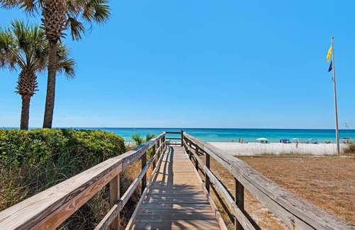 El Centro Beach House | House ∙ 3 bedrooms ∙ 9 guests