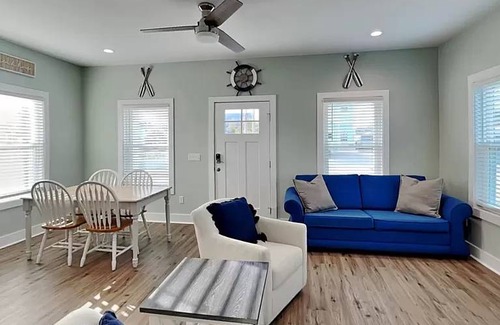 Crescent Beach House | House ∙ 3 bedrooms ∙ 8 guests