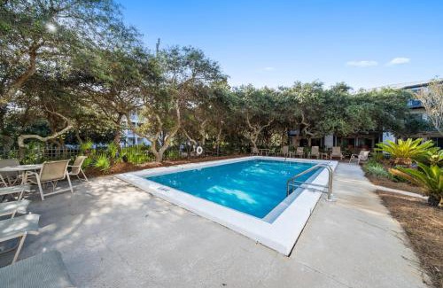 Inlet Beach Apartment | Inlet Dunes 205 Condo