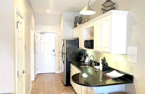 Rosemary Beach Condo | Inn at Seacrest - Community pool and 2 FREE bikes - `Nestled Inn`