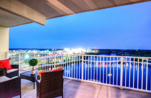 Panama City Beach House | Laketown Wharf 630 By Aneliya