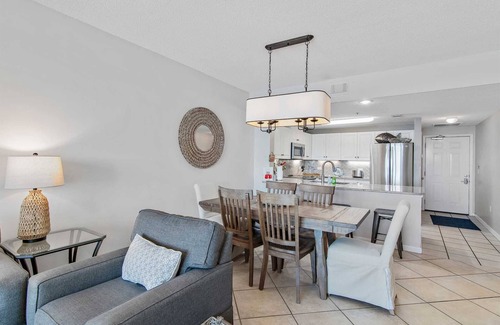 Fort Walton Beach - Destin Condo | Leeward Key 804 Beach Service Included, 2 Bed/2 Bath Amazing Views