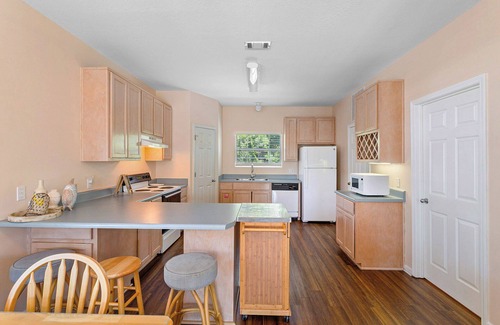 Santa Rosa Beach Condo | Legends 310 - Santa Rosa Beach, Community Pool, Hot Tub, Tennis Courts!