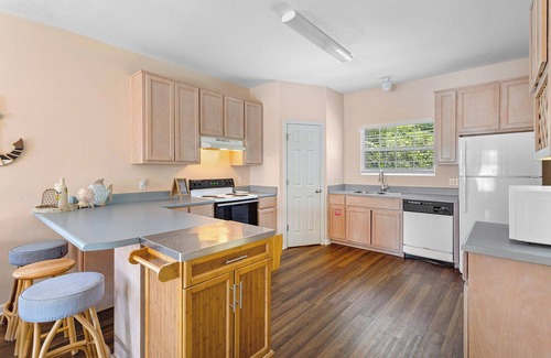 Santa Rosa Beach Condo | Legends 310 - Santa Rosa Beach, Community Pool, Hot Tub, Tennis Courts!