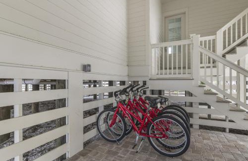 Holiday Isle House | Living The Dream At Destin Pointe Resort