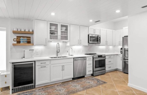 Seacrest Condo | Lux Gulf Front Condo | Pool | Private Beach | Seacrest