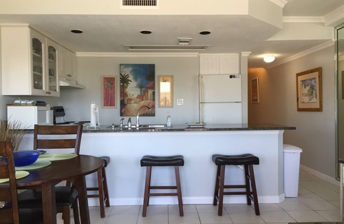 Miramar Beach Condo | Luxury Apartment with 1 bed directly opposite the beach, including beach set up!