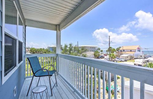 Mexico Beach Apartment | Mexico Beach Getaway with Balcony and Ocean Views!