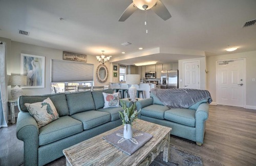 Mexico Beach Apartment | Mexico City Beach Condo with Ocean-View Balcony!