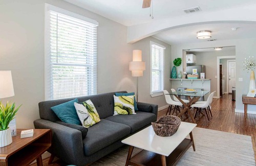 South Pensacola House | Modern Sunshine