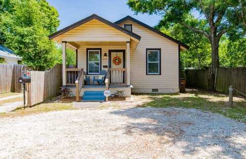 South Pensacola House | Modern Sunshine
