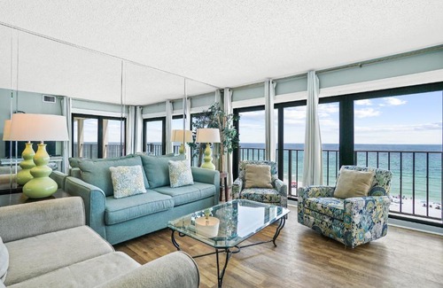 Panama City Beach Apartment | Moondrifter Beach Resort by Panhandle Getaways