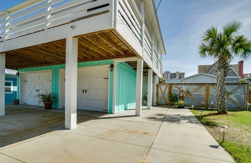Holiday Beach House | Nash-Shell Beach Cottage. Close to the beach, pets considered.