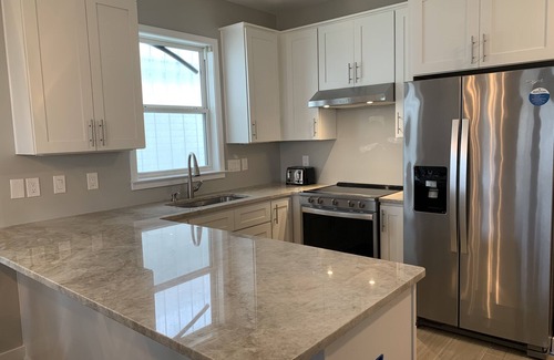 Seacrest House | New Remodel 30A, Beautiful Gulf View! 2 minute Walk to Beach, Community Pool