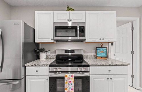 Gulf Lagoon Beach House | New! Sunset Retreat 2BR 4 Min Walk to Beach!