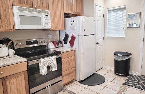Crescent Beach Condo | Oceanfront 2 Bedroom Townhouse Summerhouse 260
