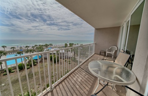 Gulf Lagoon Beach Condo | Oceanfront Dunes B406 + Free Seasonal Beach Loungers