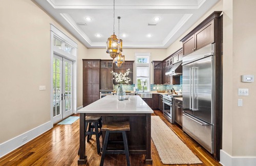 Watercolor House | Outdoor Grill! Sprawling Porches! Close to Camp Pool! Outdoor Shower!