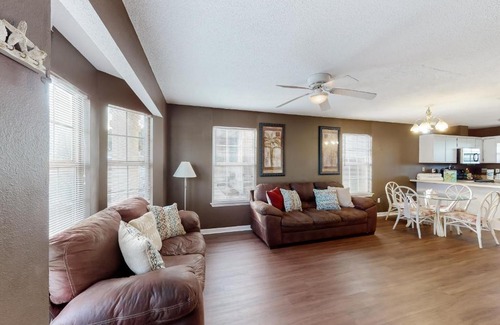 Holiday Beach House | Panama City Beach Abode