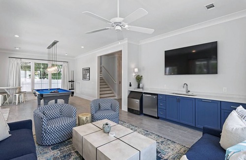 Grayton Beach House | Panoramic Roof Deck, Infinity Pool - Isle Be Back
