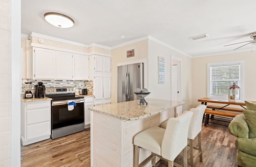 Bahama Beach House | Pet Friendly House three minute walk to Beach!