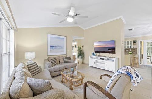 Marco Island House | Pet-friendly waterfront with pool and steps to beach
