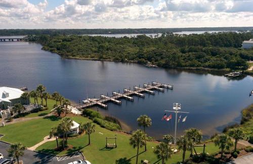 Sunnyside Apartment | Pinnacle Port A-101