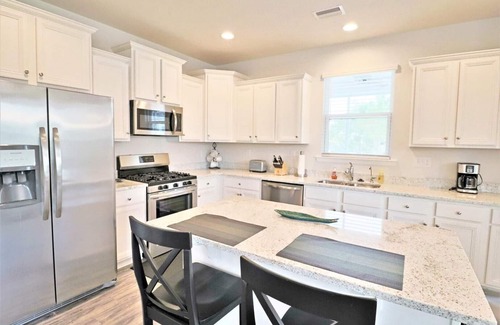 Port St. Joe House | "PLAYING IT KOI" IS A 3BD/2BA MODERN HOME W/2 COMMUNITY POOLS, TRAILS, RESTAURANTS & SHOPS!