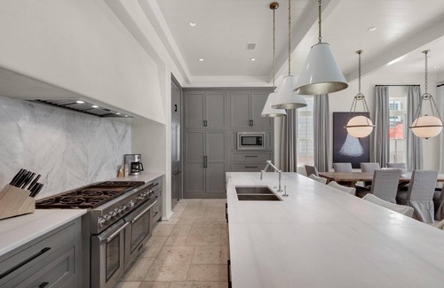 Rosemary Beach House | PRIVATE BEACH ACCESS-Private Pool-Spectacular Getaway Retreat-5 Bedrooms-Bikes