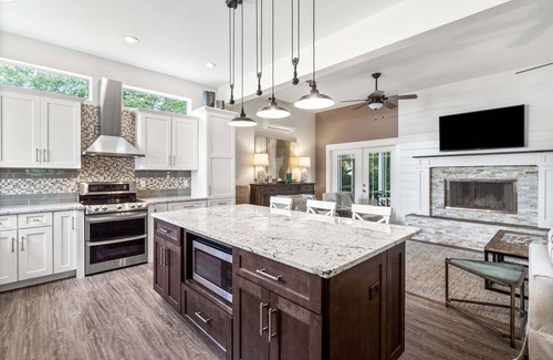 Seacrest House | Private Beach Access Pet Friendly Private Pool