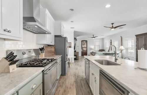 Crystal Beach House | Private Pool - Hot Tub - Steps to Beach - Golf Cart - Balcony with Gulf Views