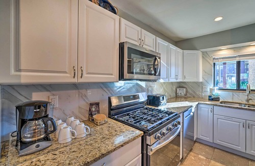 Miramar Beach House | Relax at this BEACHY 2bed/2bath condo in Panama City Beach.
