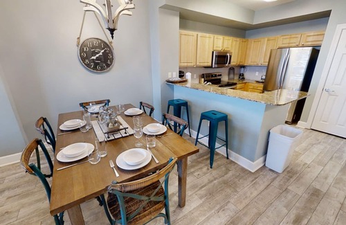 Panama City Beach Condo | Renovated Master Gulf View Free Beach Chairs! Free Golf & Activities Daily!