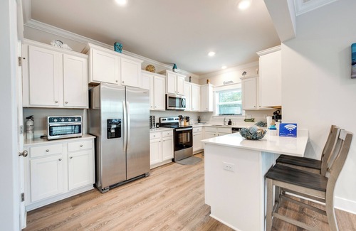 Panacea House | Ride to Shore: St Teresa Beach House w/Bikes!